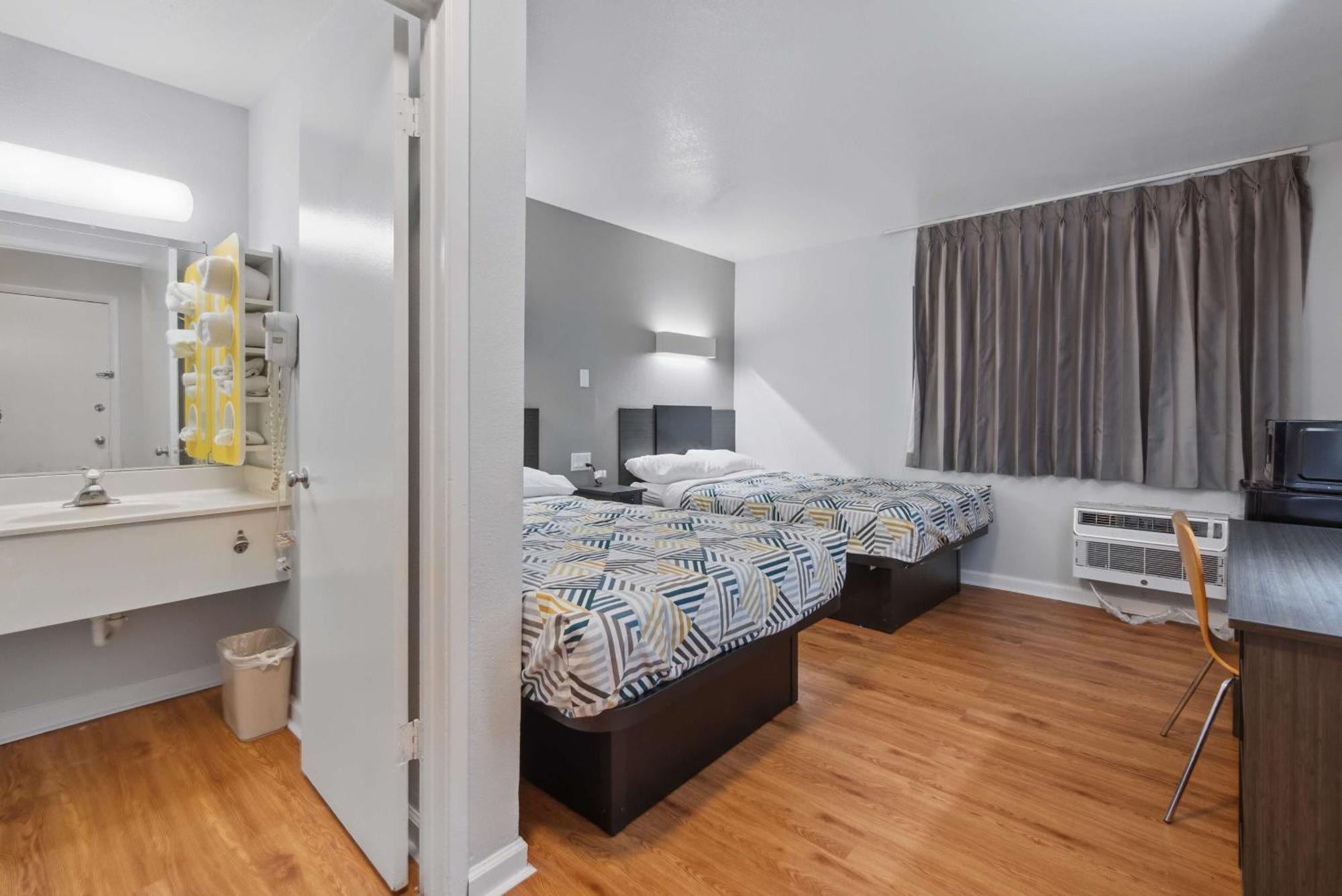 Motel 6-Normal, Il - Bloomington Area Dış mekan fotoğraf