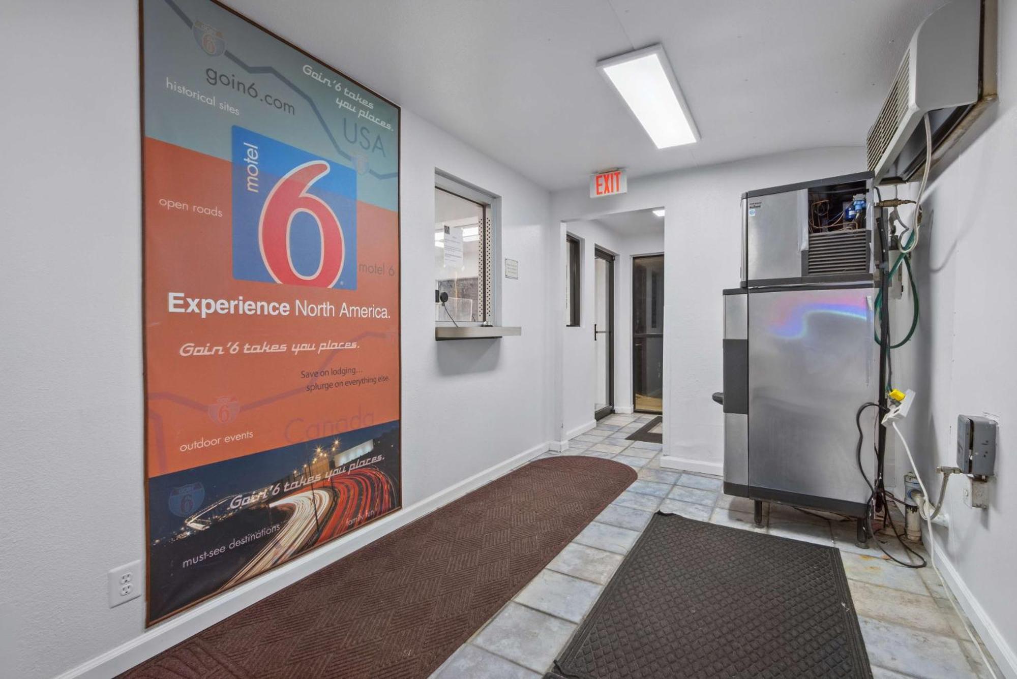 Motel 6-Normal, Il - Bloomington Area Dış mekan fotoğraf